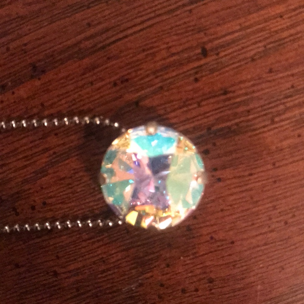 Sabika New AB 1 stone necklace